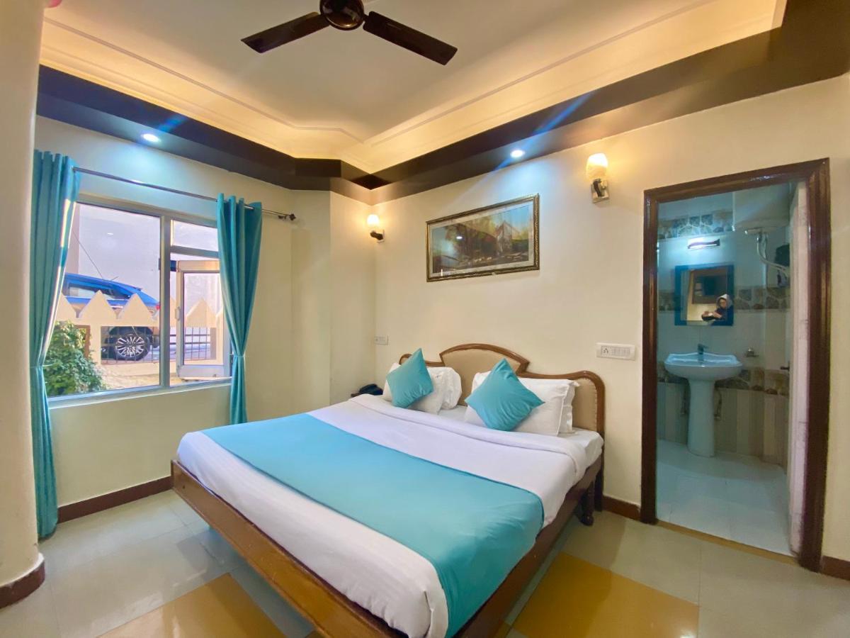 Riversun Hotel Mall Road Mussoorie Dış mekan fotoğraf