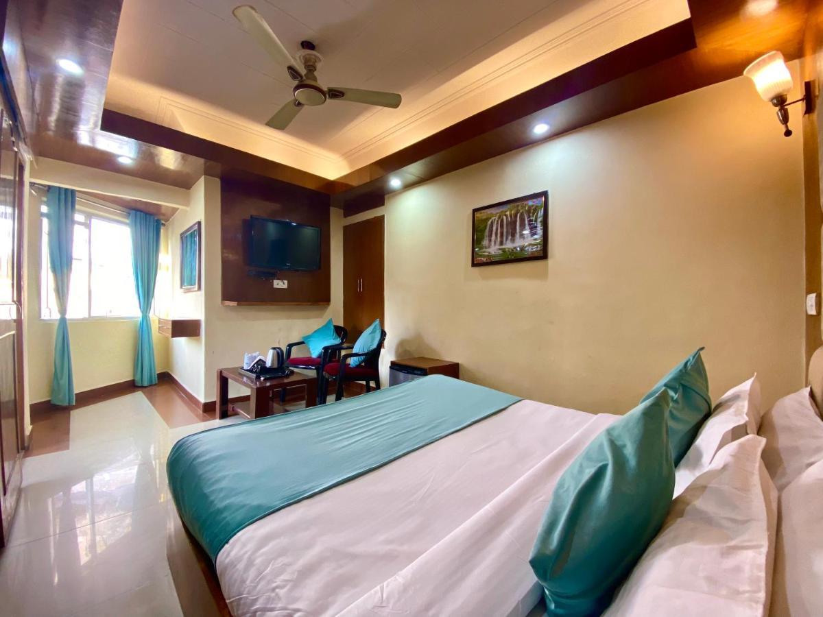 Riversun Hotel Mall Road Mussoorie Dış mekan fotoğraf