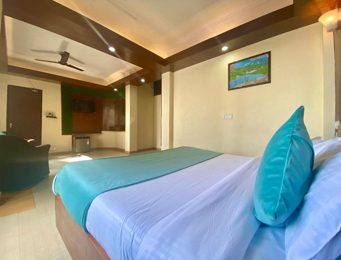 Riversun Hotel Mall Road Mussoorie Dış mekan fotoğraf