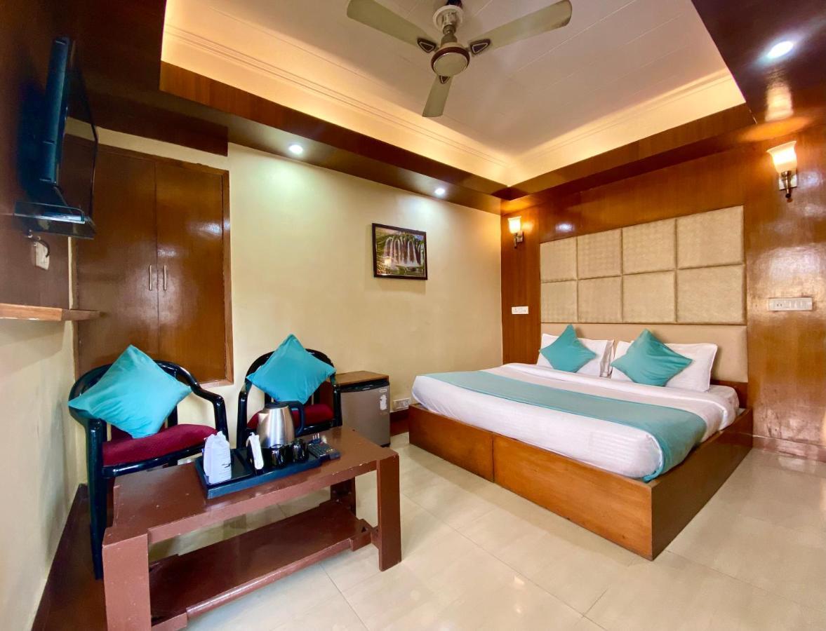Riversun Hotel Mall Road Mussoorie Dış mekan fotoğraf